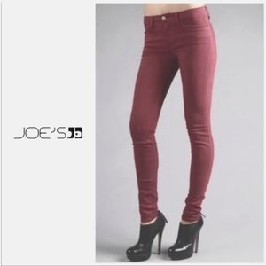 Joe's Jeans Midrise 5 pocket Jeggings Size 28 in Black Cherry